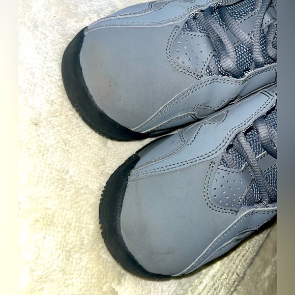 Grey Jordan Tru Flights - Picture 6 of 6